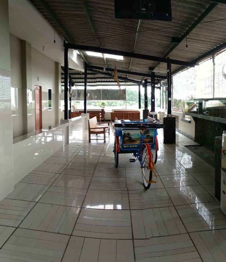 Tirta Kencana Baturraden Extérieur photo